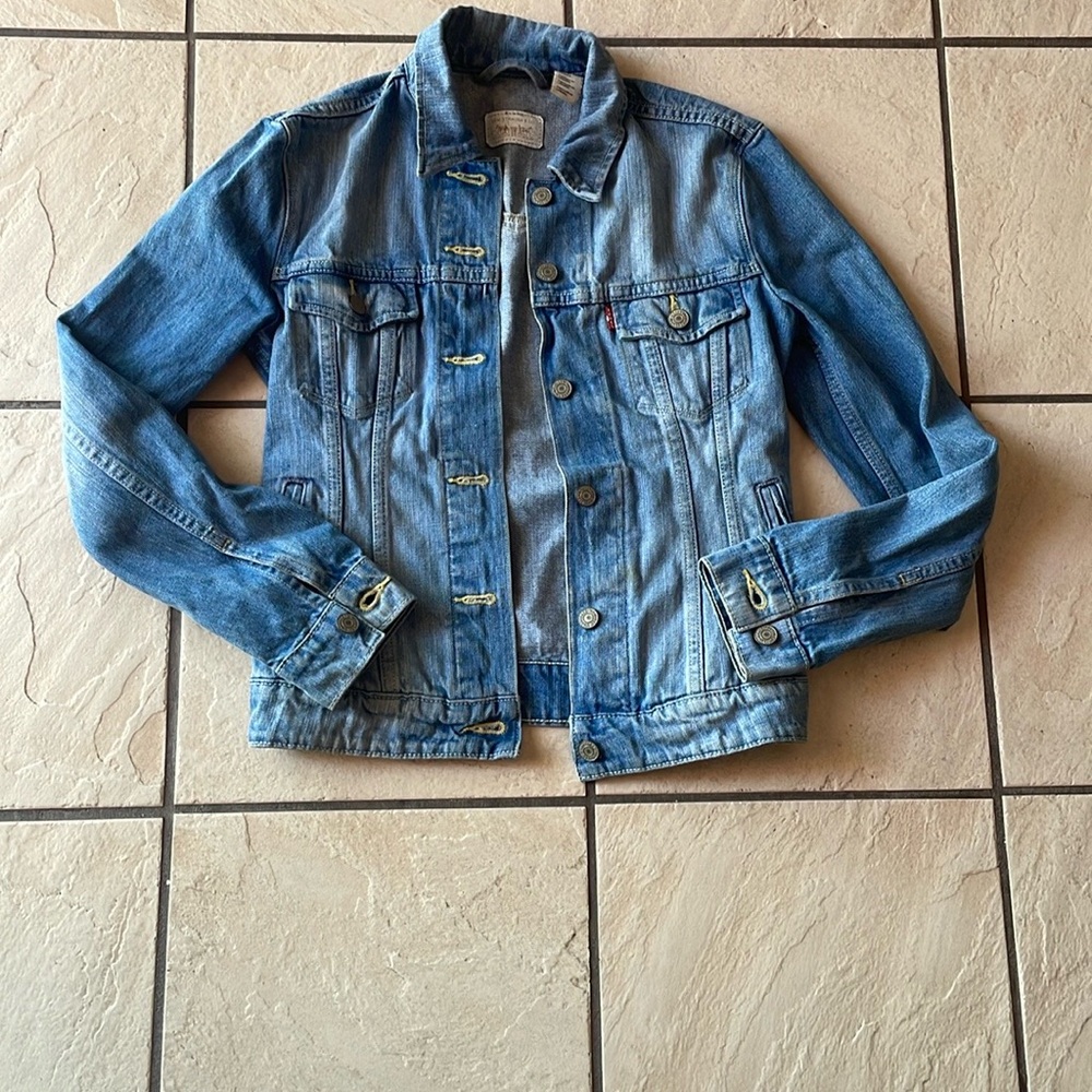 Levi's Classic Blue Denim Jacket - XS